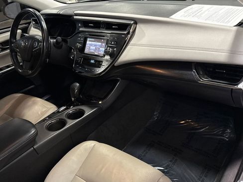 Used 2017 Toyota Avalon Touring w/ Protection Package FWD image 15