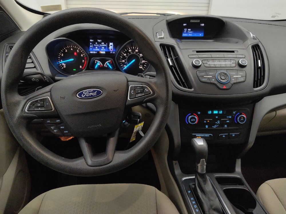 Used 2017 Ford Escape SE FWD image 22