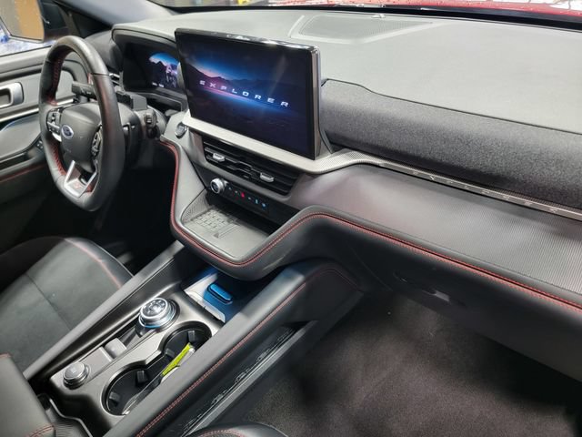 Used 2025 Ford Explorer ST w/ Sun And Sound Package AWD/4WD image 17