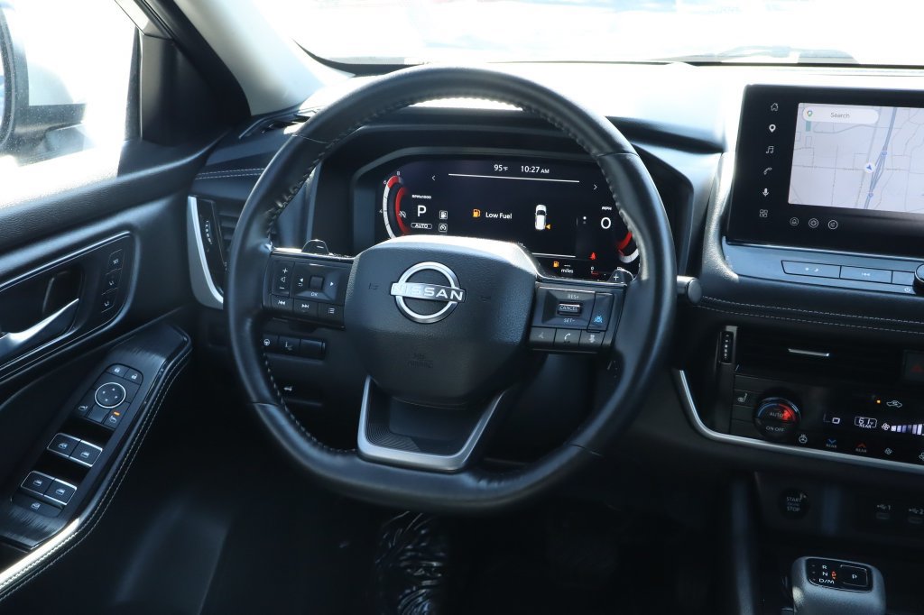 Used 2025 Nissan Rogue SL w/ SL Premium Package AWD/4WD image 23
