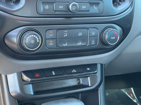 Used 2021 GMC Canyon Elevation Standard w/ Convenience Package image 26