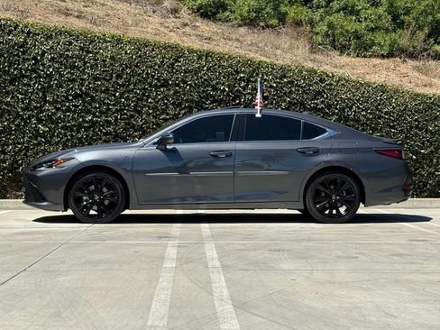 Certified 2025 Lexus ES 300h F Sport w/ Accessory Package (Z1) FWD image 8