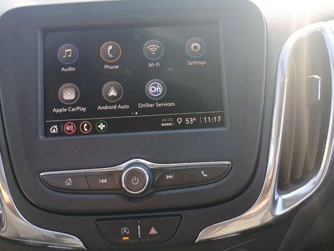 Used 2023 Chevrolet Equinox LT image 16