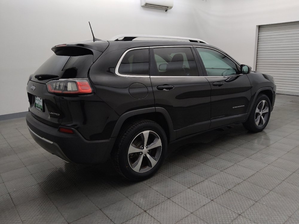 Used 2019 Jeep Cherokee Limited AWD/4WD image 10