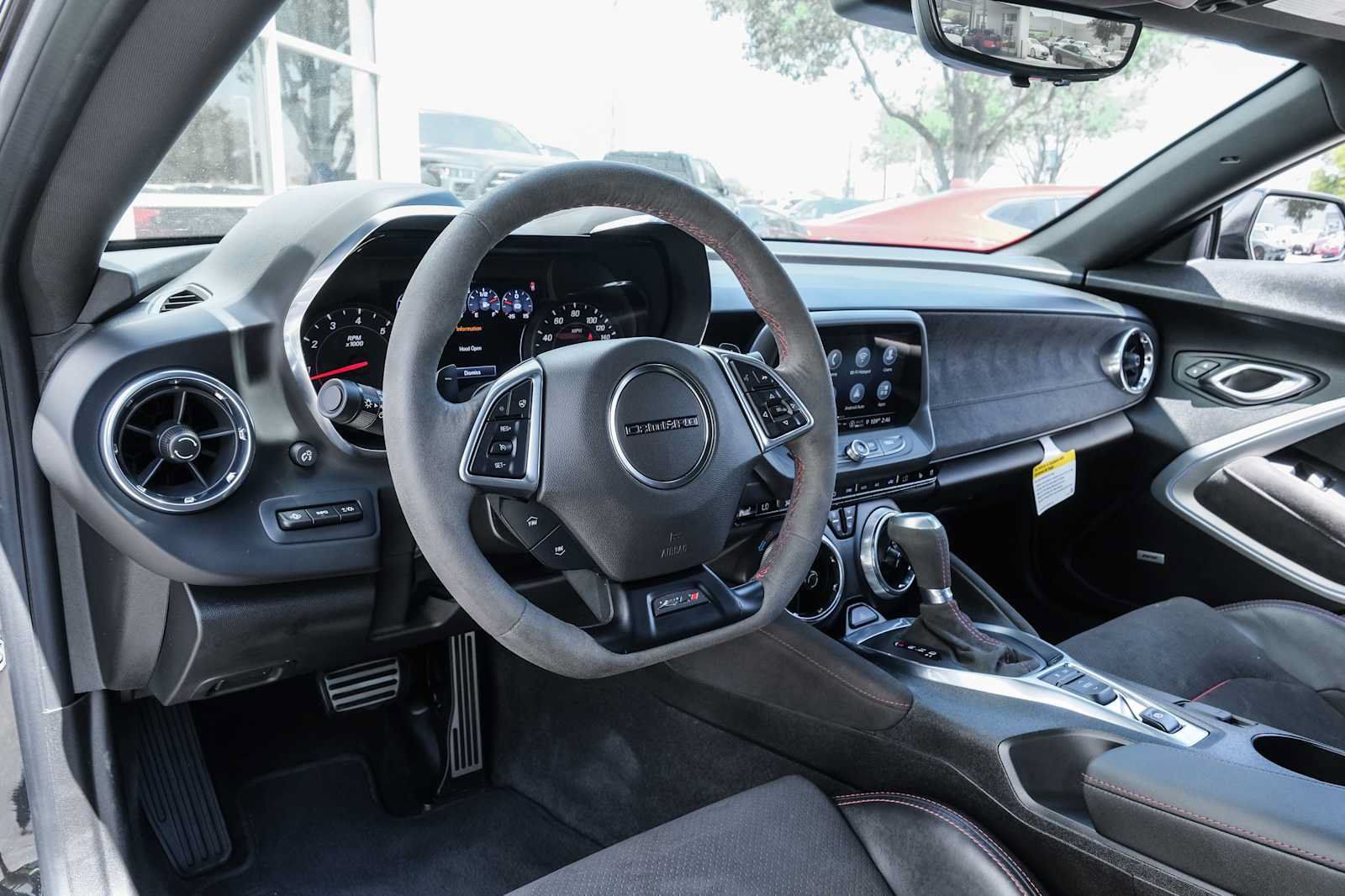 Used 2021 Chevrolet Camaro ZL1 RWD image 23