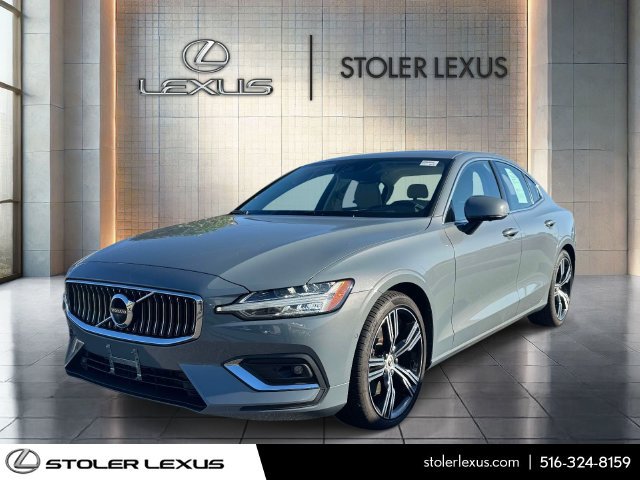 Used 2022 Volvo S60 B5 Inscription w/ Advanced Package AWD/4WD image 3