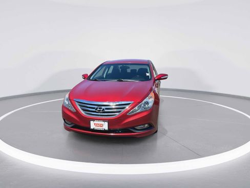Used 2014 Hyundai Sonata SE FWD image 3