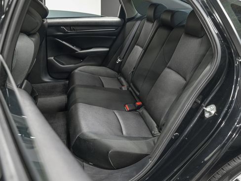 Used 2019 Honda Accord LX image 27