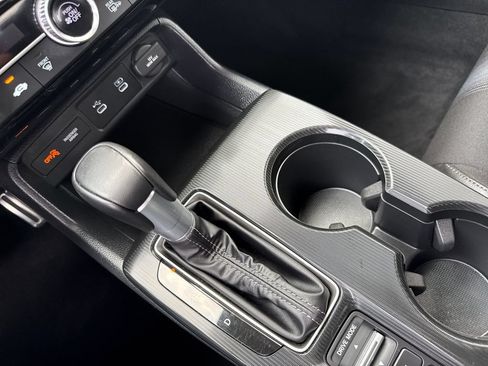 Certified 2025 Honda Civic Sport image 27
