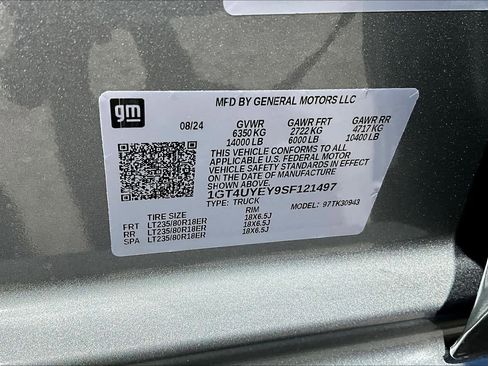 Used 2025 GMC Sierra 3500 Denali Ultimate image 17