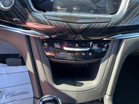 New 2025 Cadillac XT6 Premium Luxury image 16