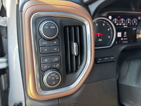 Used 2022 Chevrolet Silverado 2500 High Country w/ LPO, Hitch Package AWD/4WD image 26