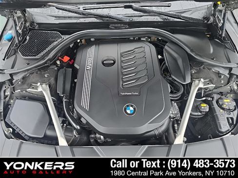 Used 2020 BMW 740i w/ M Sport Package image 10