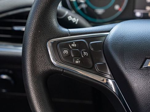 Used 2018 Chevrolet Cruze LT w/ Convenience Package FWD image 15