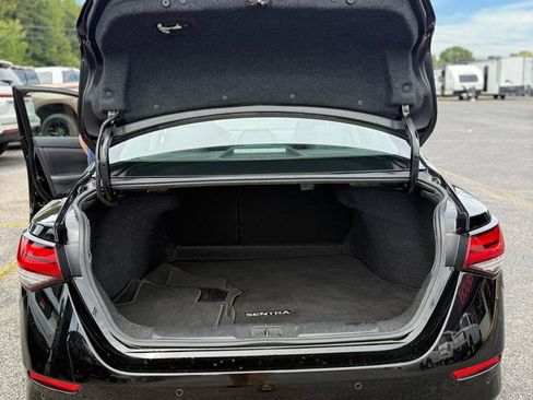 Used 2021 Nissan Sentra SV FWD image 19