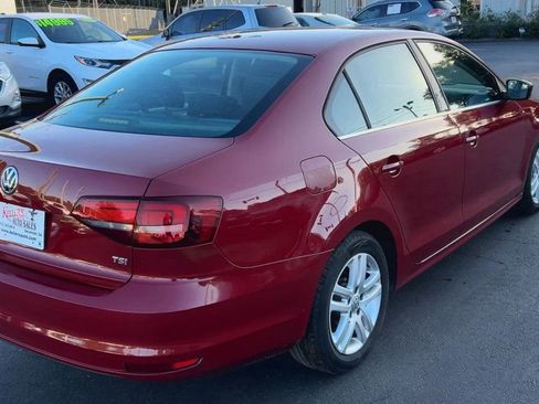 Used 2017 Volkswagen Jetta S image 8