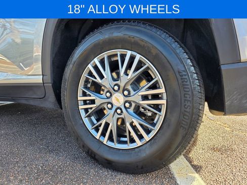 Certified 2024 Chevrolet Traverse LT image 34