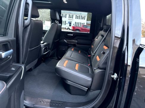 Used 2021 GMC Sierra 3500 AT4 w/ AT4 Premium Plus Package image 13