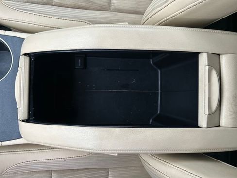 Used 2016 Toyota Highlander Plus image 27