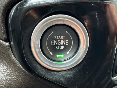 Used 2023 GMC Sierra 1500 SLT w/ SLT Premium Plus Package image 34