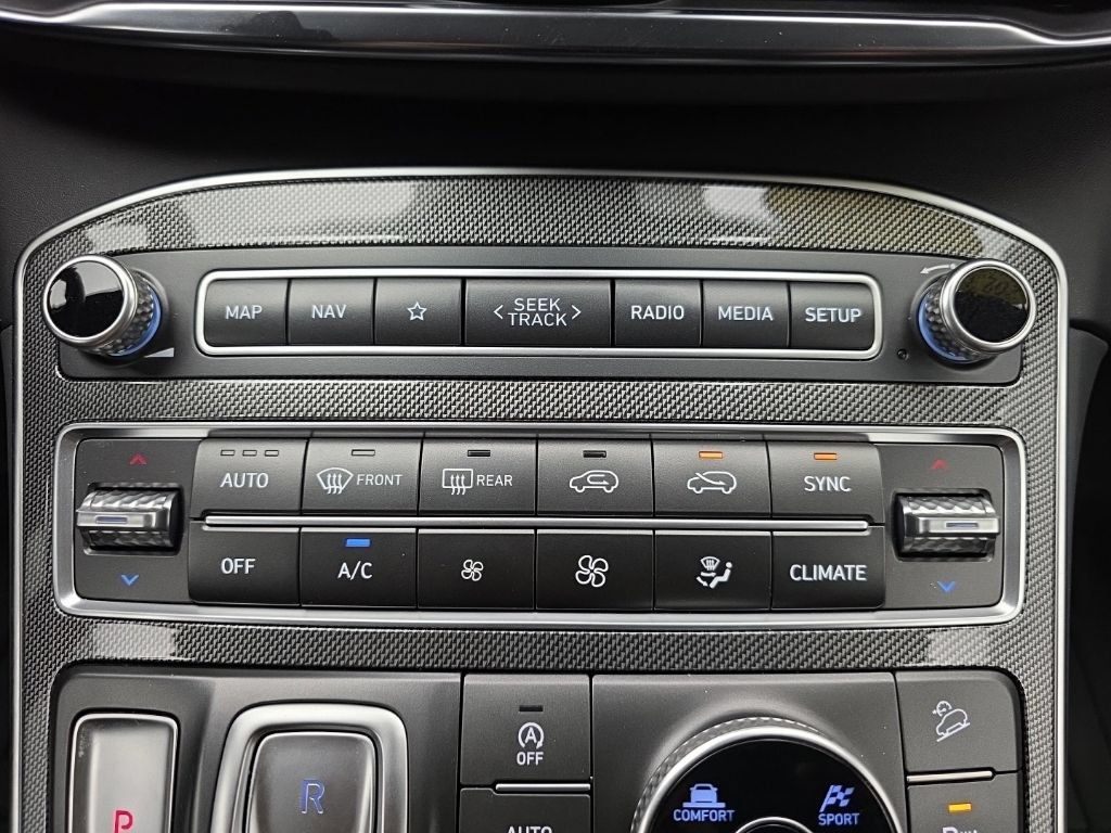 Used 2023 Hyundai Santa Fe Limited w/ Cargo Package AWD/4WD image 40