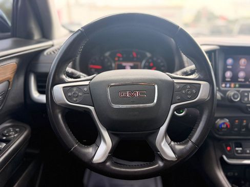 Used 2020 GMC Terrain SLE w/ Driver Convenience Package FWD image 18