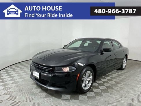 Used 2022 Dodge Charger SXT image 1