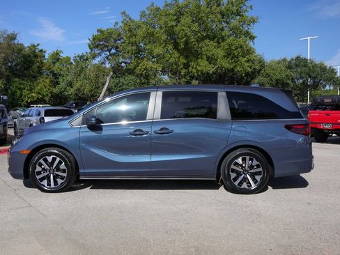 Used 2025 Honda Odyssey EX-L image 5