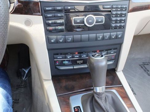 Used 2013 Mercedes-Benz E 350 Cabriolet image 24