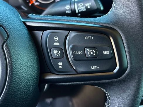 New 2026 Jeep Gladiator Sport image 17