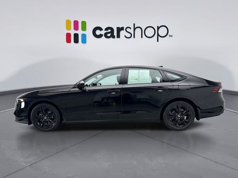 Used 2025 Honda Accord SE image 2