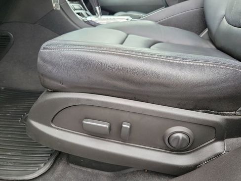 Used 2017 Buick Enclave Premium w/ Experience Buick Package image 13