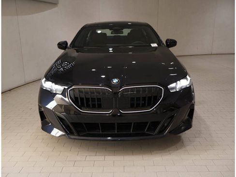 New 2027 BMW 530i xDrive AWD/4WD image 9