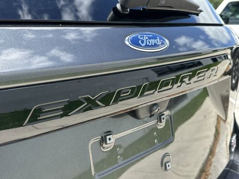 Used 2020 Ford Explorer ST w/ ST Street Pack AWD/4WD image 15