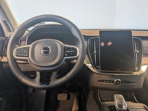 New 2026 Volvo XC90 B6 Ultra w/ Protection Package AWD/4WD image 14