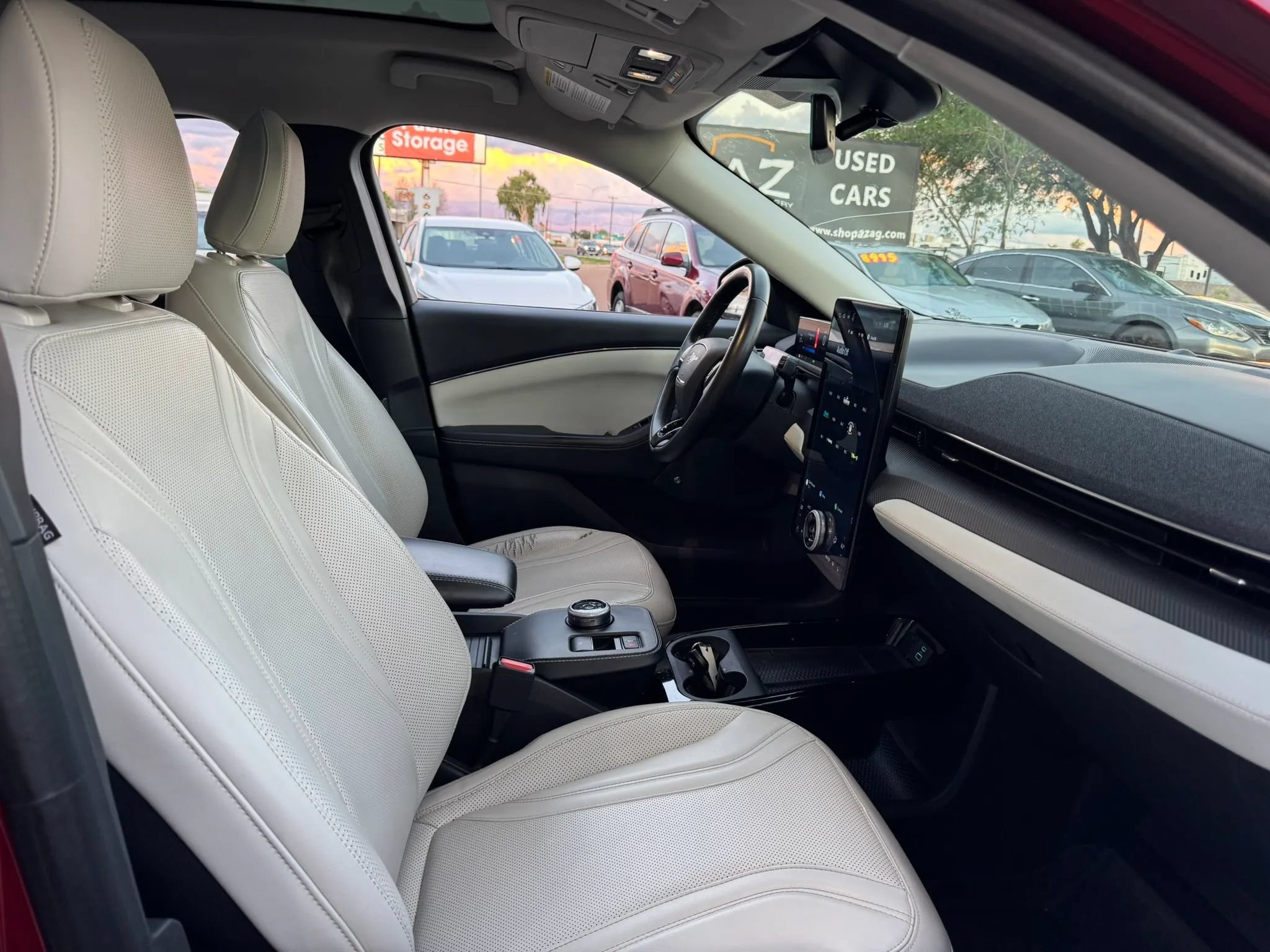 Used 2021 Ford Mustang Mach-E Premium AWD/4WD image 21