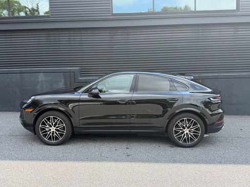 Certified 2026 Porsche Cayenne Coupe AWD/4WD image 7