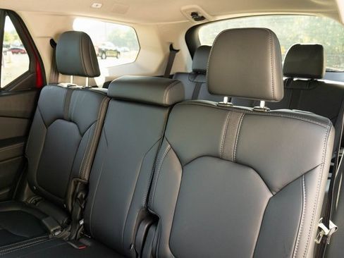 New 2025 Honda Pilot EX-L image 16