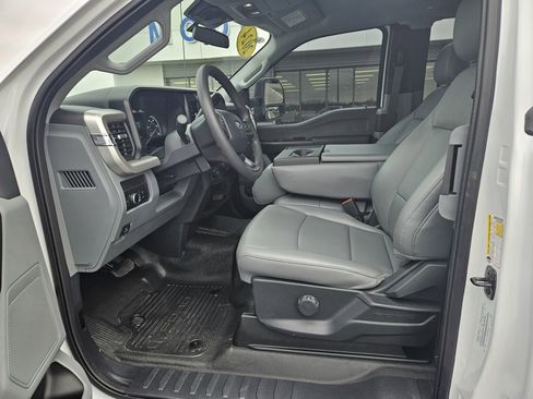 Used 2024 Ford F350 XL image 12