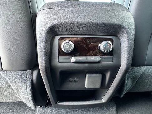 New 2026 GMC Acadia AT4 AWD/4WD image 17