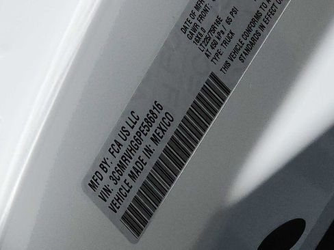 Used 2023 RAM ProMaster 3500 FWD image 24