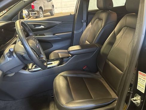 Used 2024 Buick Envista Sport Touring w/ Convenience I Package FWD image 7