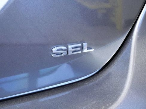 Used 2012 Ford Focus SEL FWD image 9