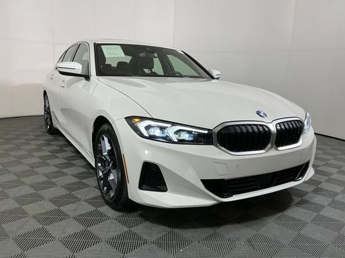 Certified 2025 BMW 330i Sedan w/ Premium Package RWD image 4