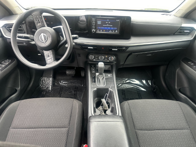 Used 2025 Nissan Kicks S FWD image 15