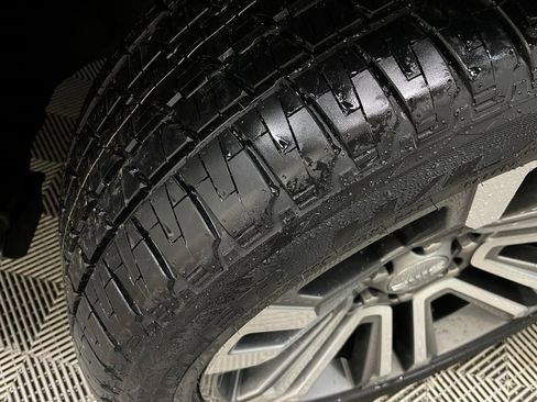 Used 2017 GMC Yukon Denali w/ Open Road Package image 53