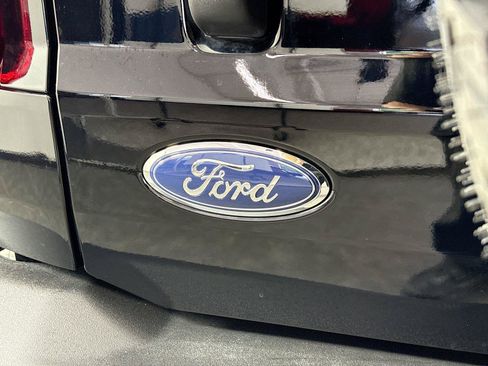 Used 2025 Ford Bronco 4-Door AWD/4WD image 12