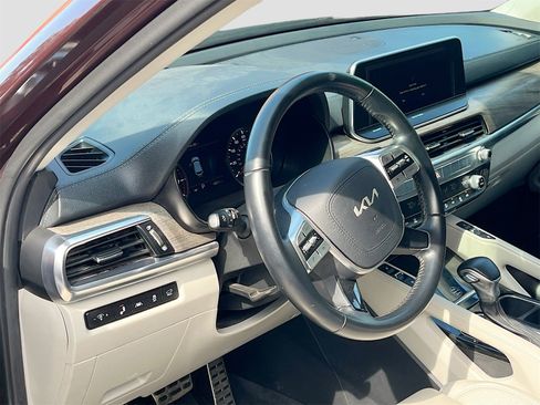 Used 2022 Kia Telluride SX image 9