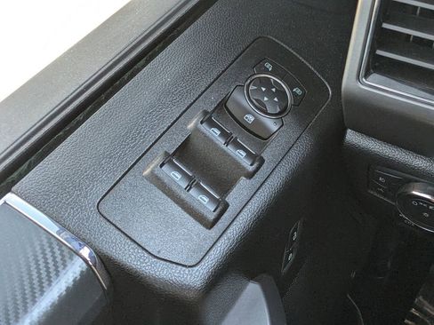 Used 2019 Ford F150 XLT w/ Equipment Group 302A Luxury image 20