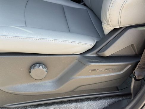 New 2026 Ford F250 XL image 39